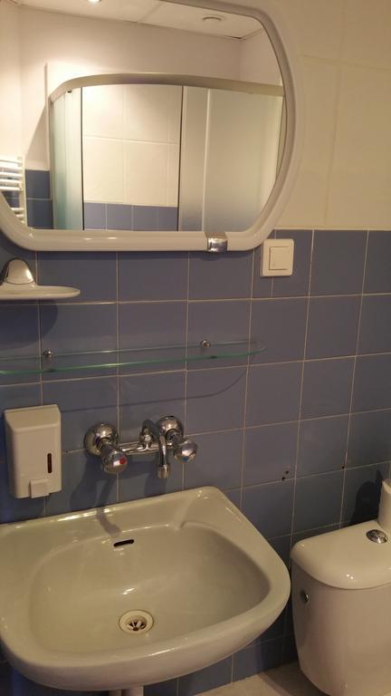 Dom Sportowca Roko Appartement Gdańsk Kamer foto